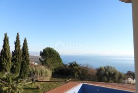 OPATIJA, POBRI - villa /kuća trokatnica- samostojeća 505m² + 1240m2 okoliš, Opatija - Okolica, Haus