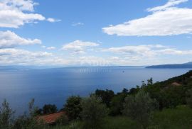 OPATIJA, LOVRAN, LIGANJ - građevinsko zemljište 994m2 s panoramskim pogledom na more za stambenu zgradu - stanove - apartmane / villu s bazenom, Lovran, Γη