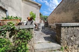 Labin, okolica, tradicionalna istarska kamena kuća, Labin, Дом