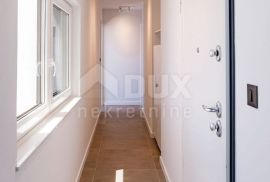 OTOK KRK, GRAD KRK - Penthouse apartman sa pogledom na more, Krk, Appartamento