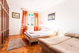 Split, Manuš, komforan stan s pogledom na grad, Split, Apartamento