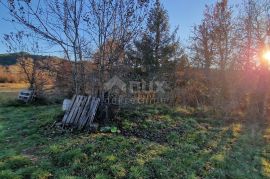 ISTRA, PAZIN - Kuća s velikim zemljištem sportske, građevinske i poljoprivredne namjene s pano pogledom, Pazin - Okolica, Σπίτι