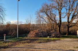 ISTRA, PAZIN - Kuća s velikim zemljištem sportske, građevinske i poljoprivredne namjene s pano pogledom, Pazin - Okolica, Σπίτι