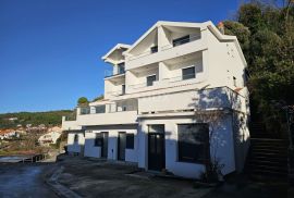 OTOK RAB, PALIT - Apartmanska kuća 30 m od mora, Rab, House