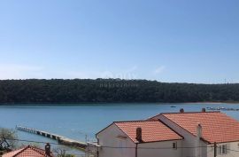 OTOK RAB, PALIT - Apartmanska kuća 30 m od mora, Rab, House