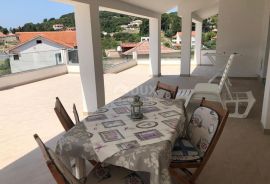 OTOK RAB, PALIT - Apartmanska kuća 30 m od mora, Rab, House