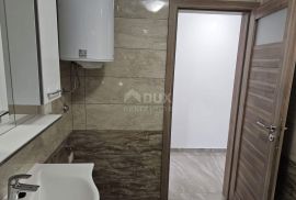 OTOK RAB, BANJOL - Stan u potkrovlju od 80m2 s galerijom, Rab, Appartment