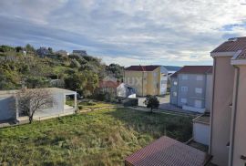 OTOK RAB, BANJOL - Stan u potkrovlju od 80m2 s galerijom, Rab, Appartment