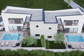 Istra, Ližnjan, dvojna kuća  NKP 150 m2 s pogledom more, bazenom i uređenom okućnicom, Ližnjan, Casa