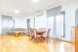 Zagreb, Charlesa Darwina, trosoban stan NKP 88,55 m2, Zagreb, Daire