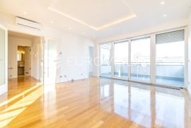 Zagreb, Srebrnjak, luksuzan peterosoban stan NKP 162 m2, Zagreb, Apartamento