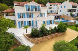 OTOK CRES, GRAD CRES - Jedinstvena vila s bazenom, Cres, Дом