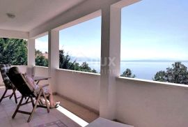 OPATIJA, IČIĆI, POLJANE - kuća/villa 380m2 sa pogledom na more i bazenom + okoliš 1500m2, Opatija - Okolica, Haus