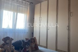 Istra, Rovinj, funkcionalan dvosoban stan NKP 53,75 m2 na super lokaciji, Rovinj, Appartement