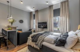 RIJEKA, CENTAR - novouređeni apartmani u samom centru, Rijeka, Apartamento