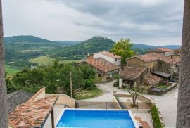 ISTRA,MOTOVUN - Autohtona kamena kuća s bazenom, Motovun, Casa