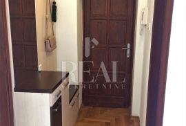 Pula-Centar stan + odvojeni studio apartman 130m2!, Pula, Stan