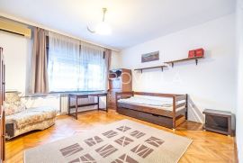 Zagreb, Trešnjevka, kuća NKP 430 m2 za adaptaciju na odličnoj lokaciji, Zagreb, Maison