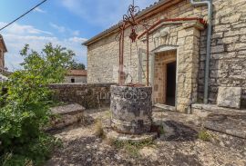 Divna kamena kuća  u manjem mjestu blizu Rovinja, Rovinj, Casa