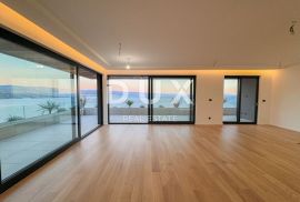 OPATIJA, CENTAR - 217m2 luksuza s vlastitim bazenom u novogradnji iznad centra Opatije, pogled, garaža, Opatija, Kвартира