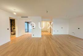 OPATIJA, CENTAR - 217m2 luksuza s vlastitim bazenom u novogradnji iznad centra Opatije, pogled, garaža, Opatija, Kвартира