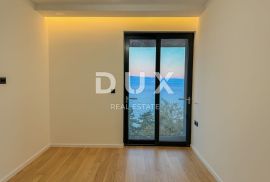 OPATIJA, CENTAR - 217m2 luksuza s vlastitim bazenom u novogradnji iznad centra Opatije, pogled, garaža, Opatija, Kвартира