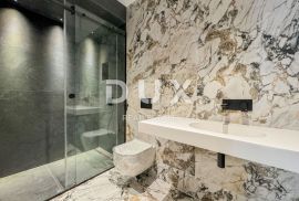 OPATIJA, CENTAR - 217m2 luksuza s vlastitim bazenom u novogradnji iznad centra Opatije, pogled, garaža, Opatija, Kвартира