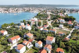 ZADAR, SUKOŠAN - Građevinsko zemljište s investicijskim potencijalom, Sukošan, Γη