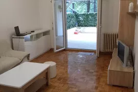 Selling flat with tenants Belgrade Čelebonovića Bežanijska kosa Novi Beograd tenanted investment