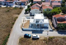 OTOK VIR -  Moderna vila sa bazenom 100m od mora, Vir, Casa