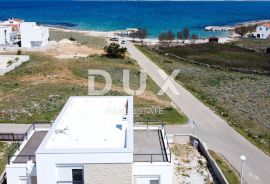 OTOK VIR -  Moderna vila sa bazenom 100m od mora, Vir, Casa