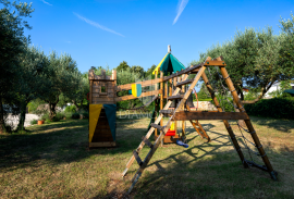 Marčana, okolica, dizajnerska villa okružena prirodom, Marčana, بيت