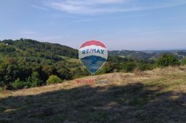 KUĆA SA VELIKIM IMANJEM, DONJA ŠEMNICA, Krapina - Okolica, Maison