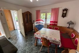 KUĆA 90M2, BLIZINA VUGLEC BREGA-ŠKARIĆEVO, Krapina, House