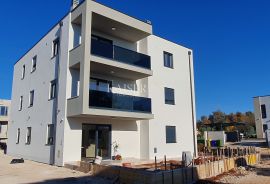 Istra - Umag, stan drugi kat pogled more, Umag, Apartamento