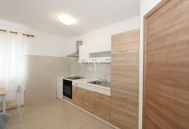 Pula, Veli Vrh- moderan dvosoban stan 62m2 u prizemlju, Pula, Apartamento