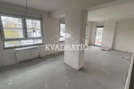 Lux stan u Zemunu, 3.5, 102m2, I , CG - Bez provizije, Zemun, Appartment