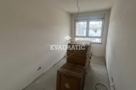 Lux stan u Zemunu, 3.5, 95m2, I , CG - Bez provizije, Zemun, Daire