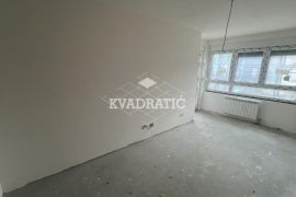 Lux stan u Zemunu, 3.5, 95m2, I , CG - Bez provizije, Zemun, Daire