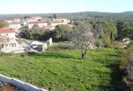 Zemljište s pogledom na prirodu, Lovreč, Sveti Lovreč, Land