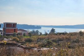 Građevinsko zemljište Medulin Mukalba građevinski teren sa započetom gradnjom., Medulin, Tierra