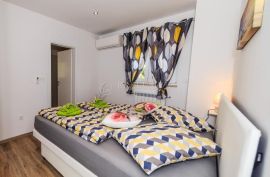 OPATIJSKA RIVIJERA KUĆA S BAZENOM 150m OD MORA !!, Opatija - Okolica, Maison