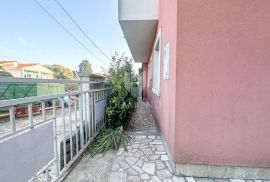 Premantura, dva apartmana 800m od mora, Medulin, Daire