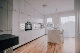 Zagrebe, Remete, četverosoban novouređeni stan NKP 145 m2, Zagreb, Apartamento