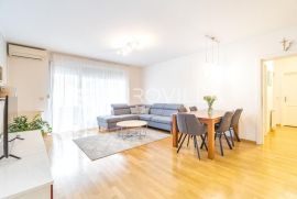 Zagreb, Vrbani prekrasan trosoban stan 72m2, Zagreb, Appartment