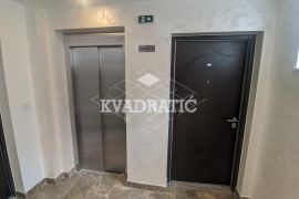 Lux Stan Vukov Spomenik, 3.0, Cg, 66m2, Bez provizije, Zvezdara, Appartment