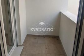 Lux Stan Vukov Spomenik, 3.0, Cg, 66m2, Bez provizije, Zvezdara, Appartment