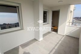 Lux Stan Vukov Spomenik, 4.0, Cg, 107m2, Bez provizije, Zvezdara, Appartment