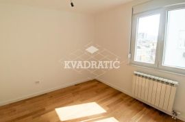 Lux Stan Vukov Spomenik, 4.0, Cg, 86m2, Bez provizije, Zvezdara, Appartment