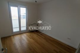 Lux Stan Vukov Spomenik, 4.0, Cg, 86m2, Bez provizije, Zvezdara, Appartment